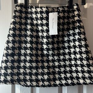 Miss Selfridge Mono Dogtooth Mini Skirt Black White Size 2 NWT